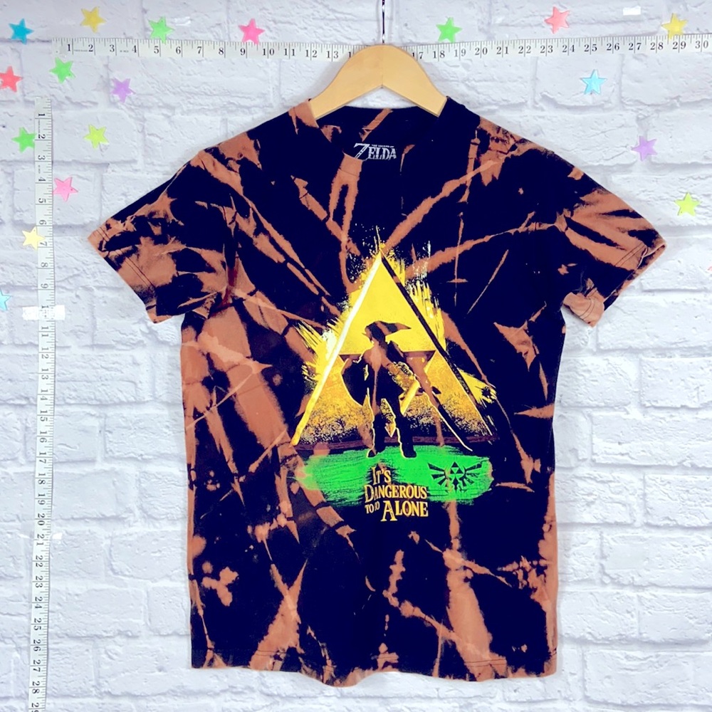 NWOT Zelda Reverse Bleached Men’s Medium T shirt